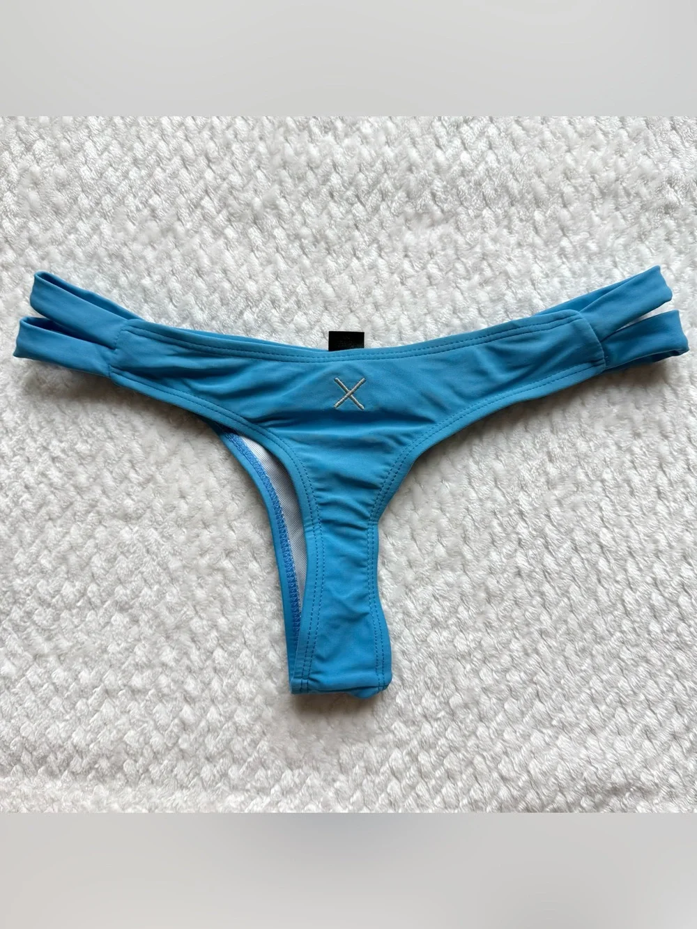 Boutine LA 3 Pc Bikini Set Swimsuit M Blue Mint 2 Tops 1 Bottom Beach Resort NWT